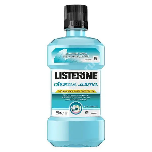 ЛИСТЕРИН ополаскиватель для полости рта Свежая мята 250мл (ДЖНС&ДЖНС, РФ/ИТАЛИЯ)